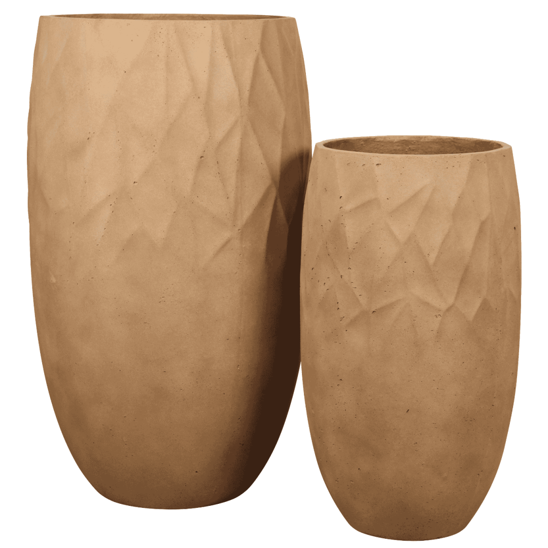 Stor høy rød potte