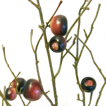 Kunstig gren medlar m/epler brun 121cm *SALG