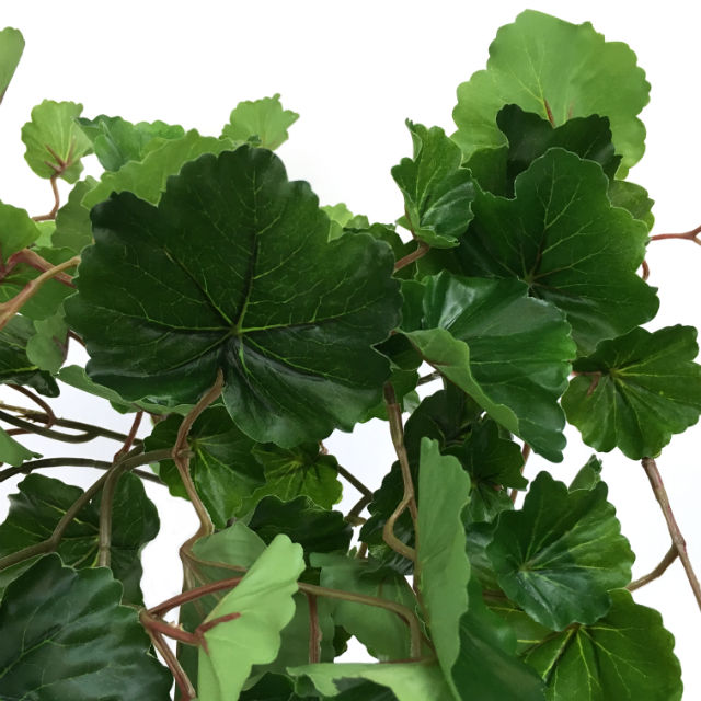 Kunstig geranium plante UTE L53cm u/potte