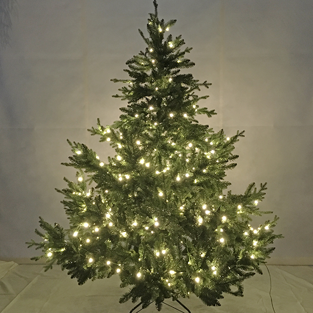 Kunstig juletre skogsgran H210cm m/lys inne/ute*SALG -50%